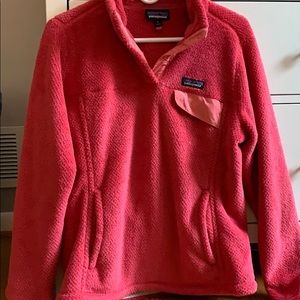 Women’s medium Patagonia pullover